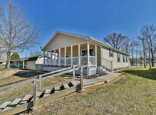 15005 S Shore Dr, Thornville, OH 43076