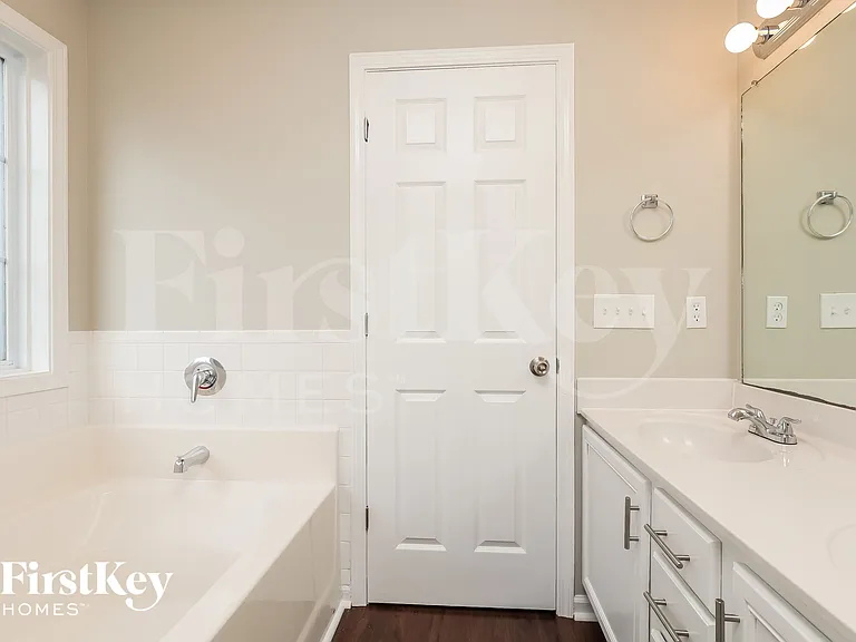 2792 Ridgepole Dr — Photo 11