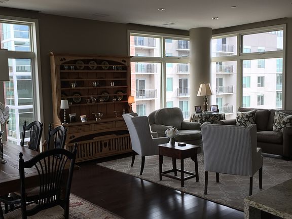 5th image of 333 S Monroe St Suite 509