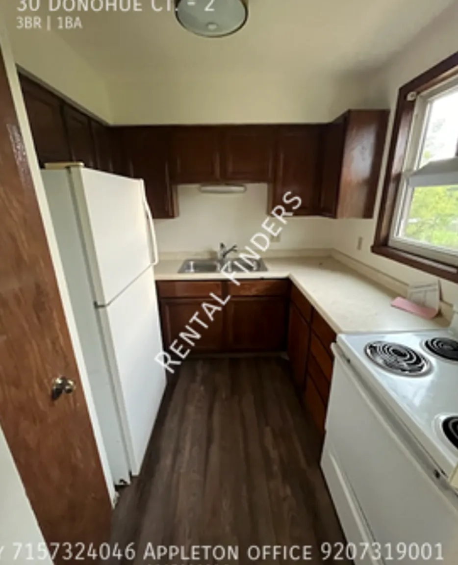 3 bed, $1,195 — Photo 1