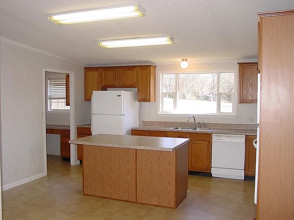5th image of 160 Peachtree St