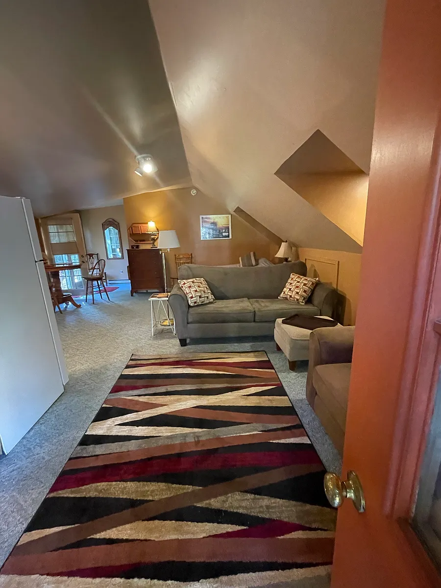 Building Photo - 487 Crescent Ave #1