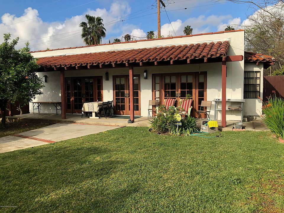 1st image of 2051 Fair Oaks Ave