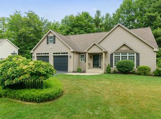 391 Wanoosnoc Rd, Fitchburg, MA 01420