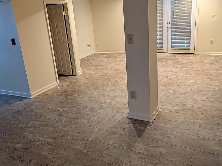 3470 Cherryhill Dr — Photo 18