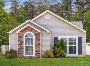 10 Benfield Cres, Cartersville, GA 30121