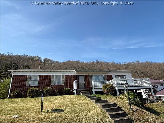 2nd image of 20 Cedar Ln