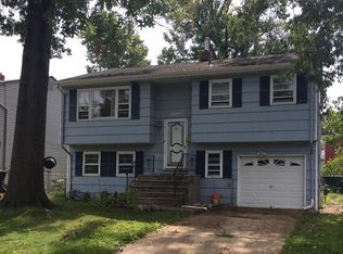 7 Patton St, Iselin, NJ 08830