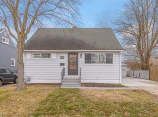 6014 Westbrook Dr, Brookpark, OH 44142