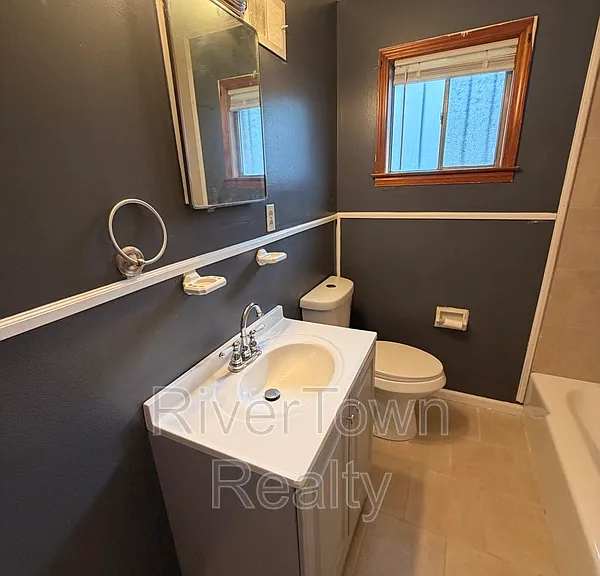 1517 Baxter Ave — Photo 13