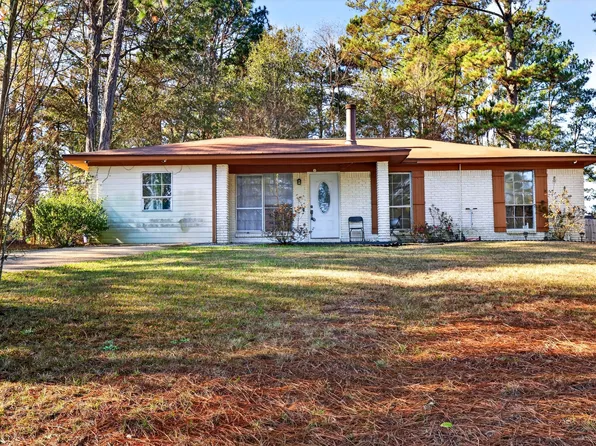 104 Ginger Dr, Hattiesburg, MS 39402