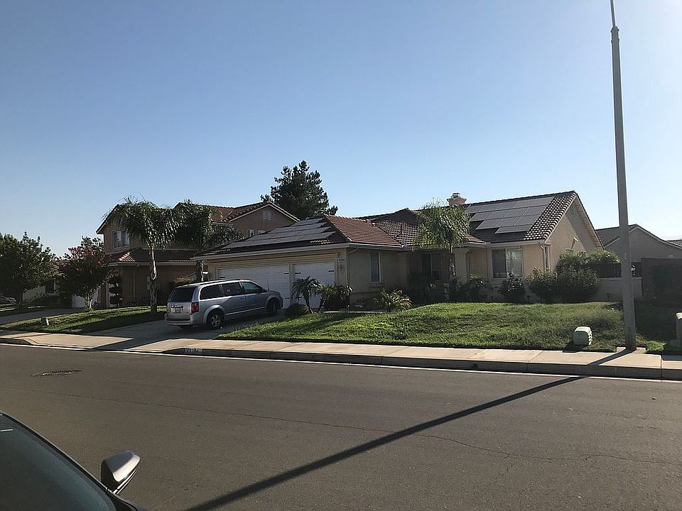 2nd image of 42284 Wild Mustang Rd