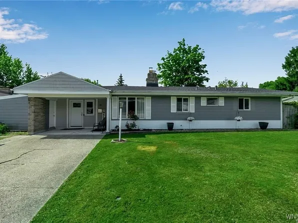 18 Albert Ct, Depew, NY 14043