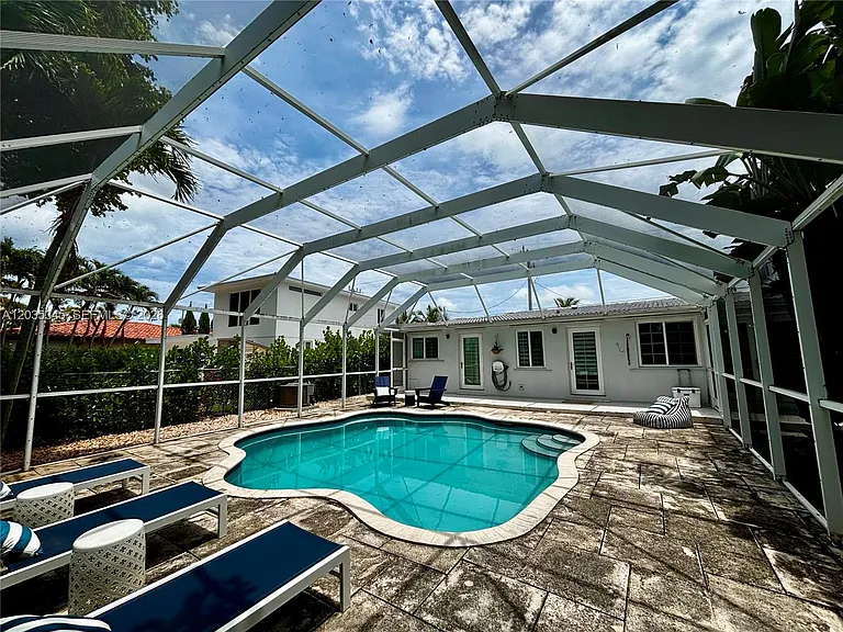 745 S Shore Dr — Photo 26
