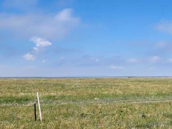 103 Hawkeye Trl, Rock River, WY 82083