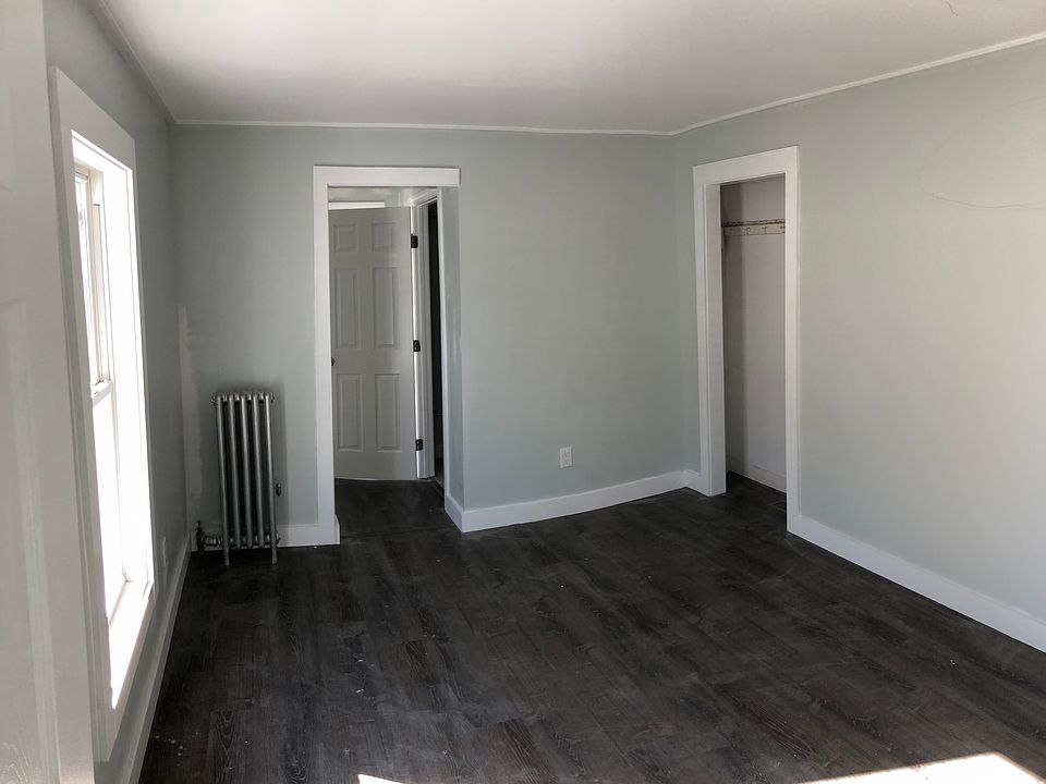 1st image of 237 Locust St