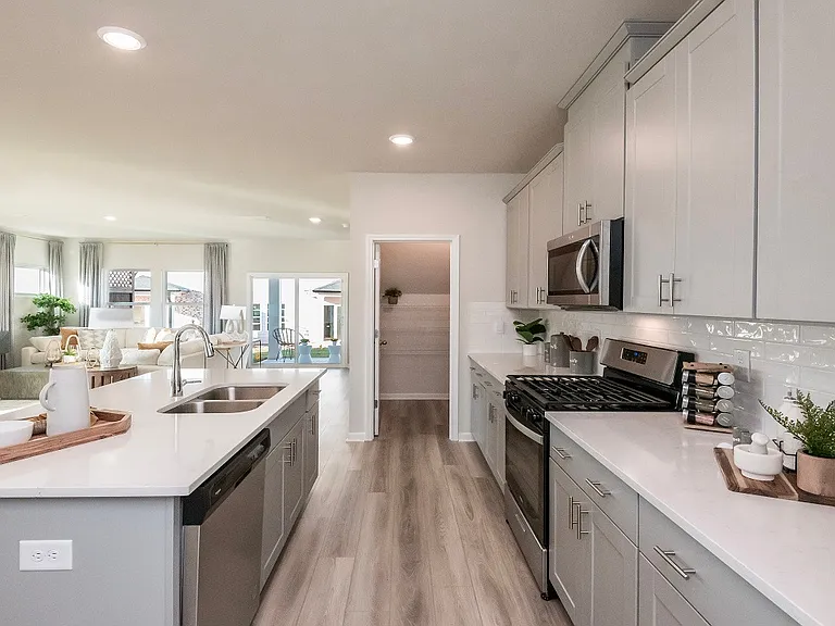 745 Gabby Point — Photo 4