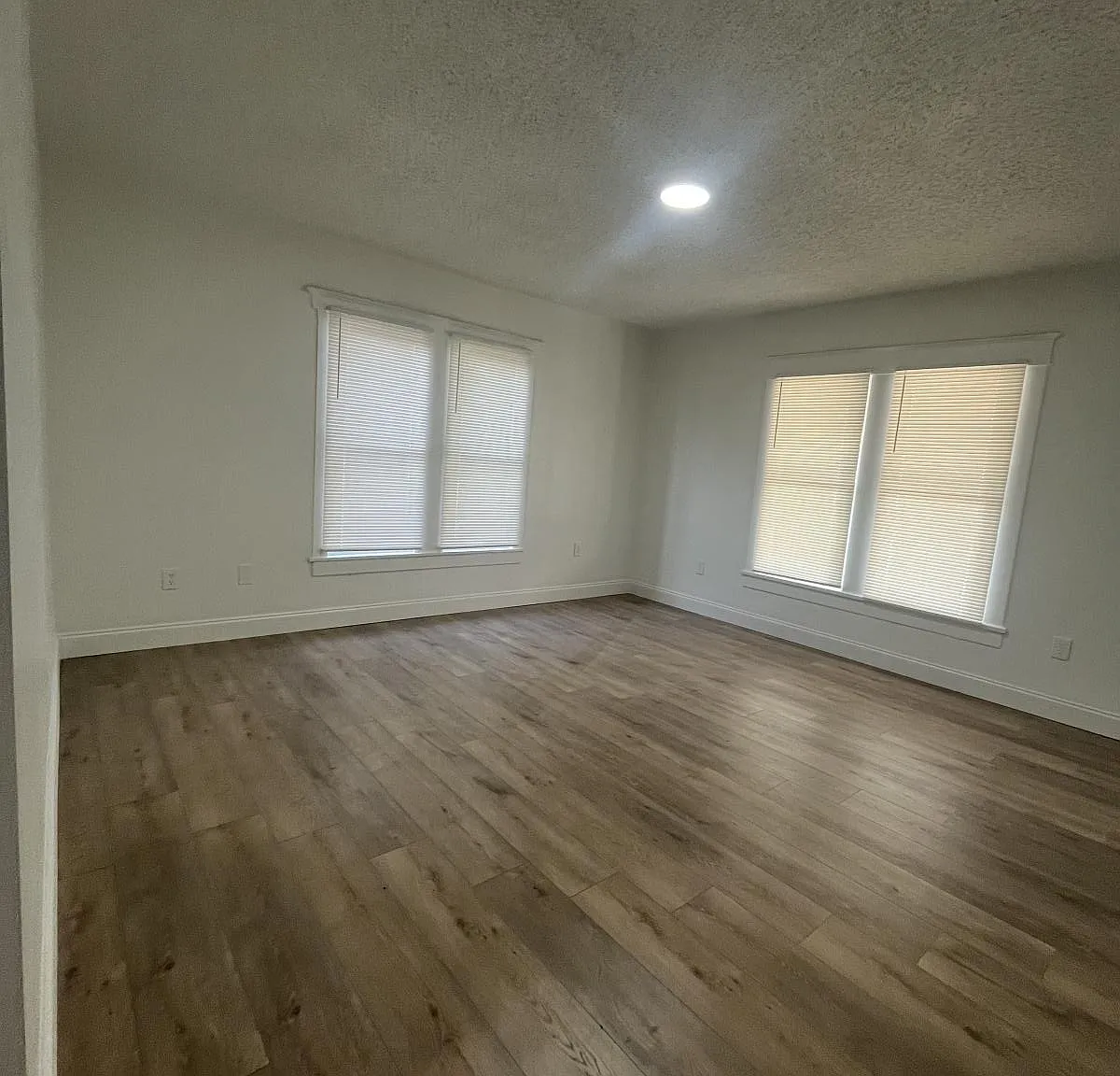 126 Waterloo Avenue - 3 — Photo 3