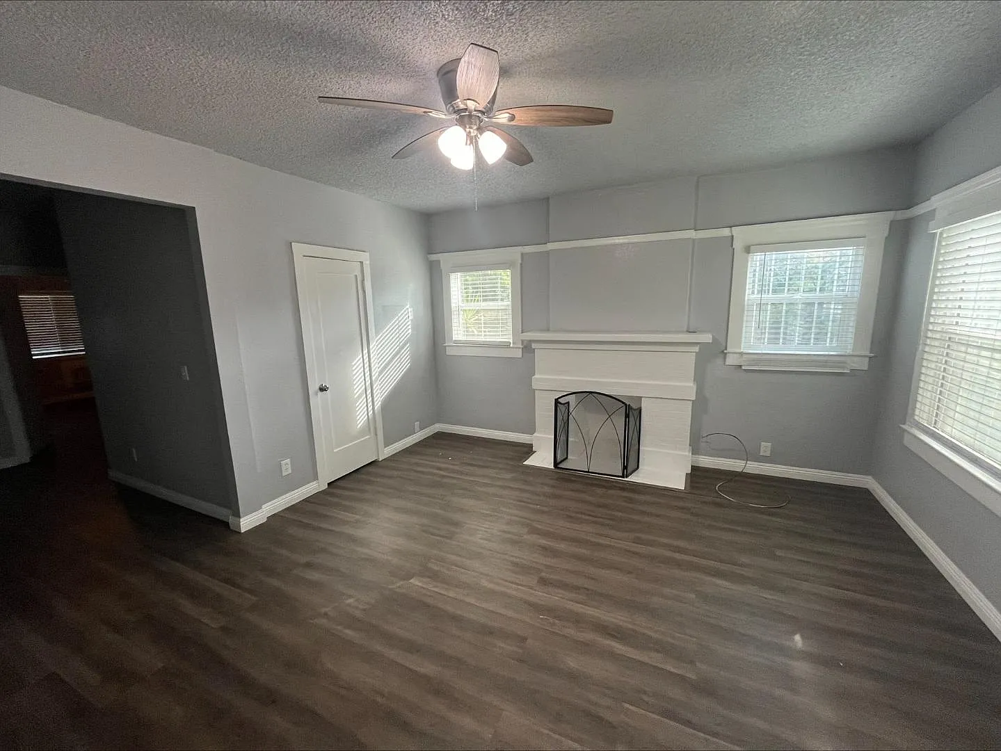 2 bed, 780 sqft, $1,100 — Photo 2