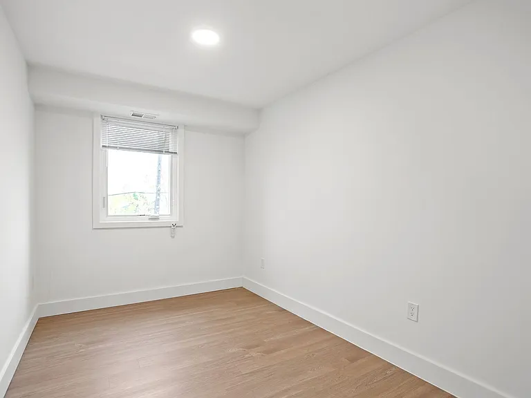Modern Living at The Horizon | Prime Northwest DC Location — Photo 25