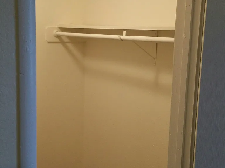 1210-1250 Kenny Dr — Photo 11
