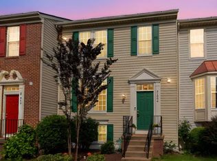 21008 Strawrick Ter, Ashburn, VA 20147