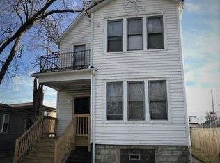 9915 S Perry Ave, Chicago, IL 60628