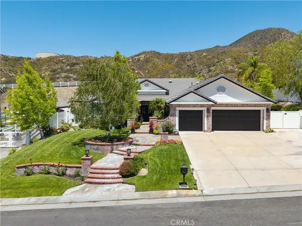 15263 Saddleback Rd, Canyon Country, CA 91387