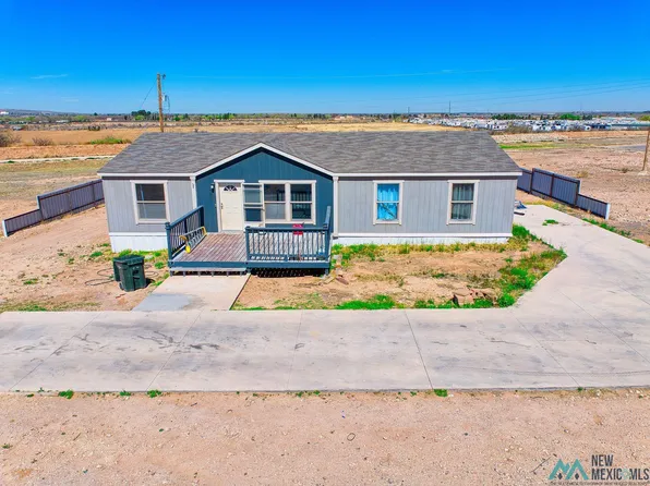 706 Tampico St, Carlsbad, NM 88220