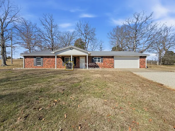 2390 Brandenburg Rd, Brandenburg, KY 40108