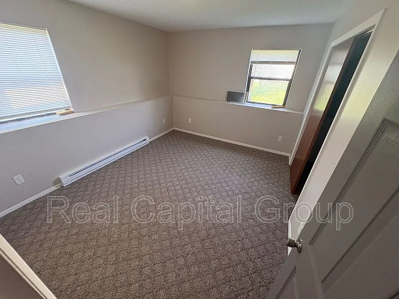 2 bed, 1.5 bath, $1,795 — Photo 2