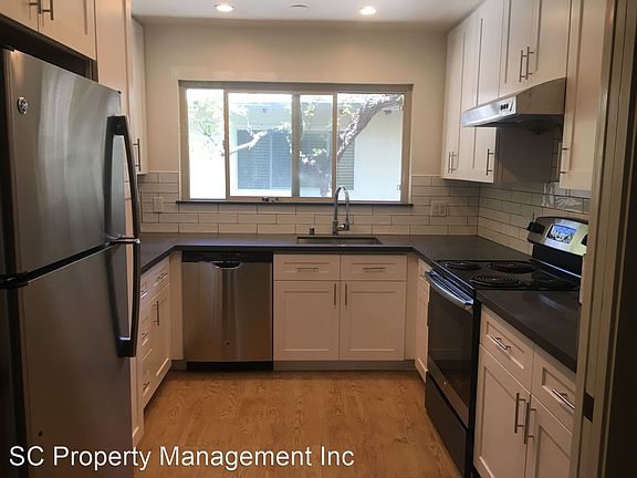 3rd image of 240 Waverley St APT 4