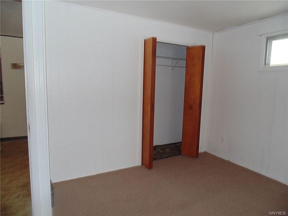 5th image of 1359 Sherwood Ave
