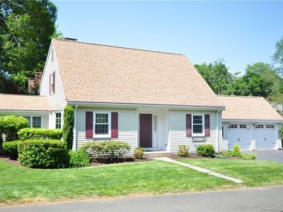 6 Hedwig Court, West Hartford, CT, 06107