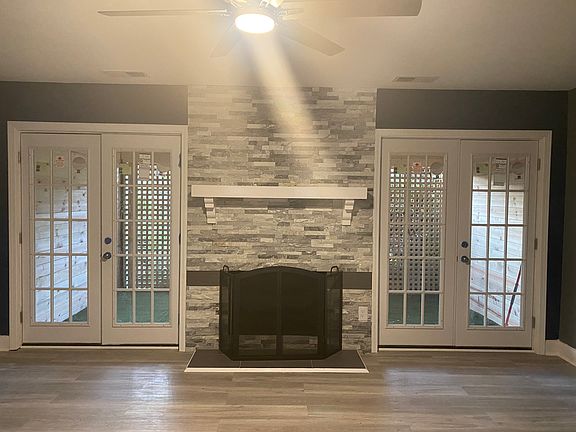 4th image of 49 Tiburon Dr