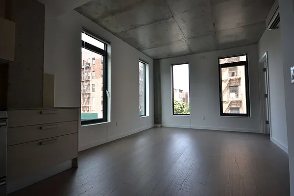 Rented by Bold New York | media 10
