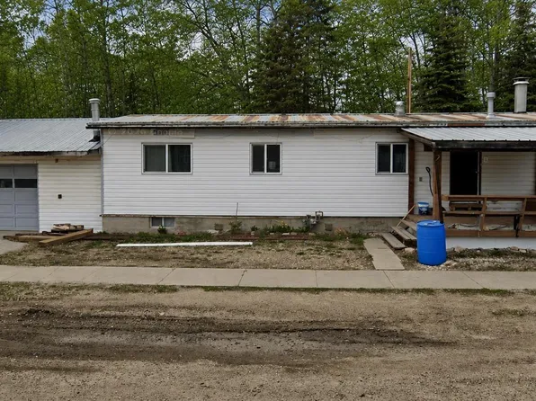 5320 51st St, Breton, AB T0C 0P0