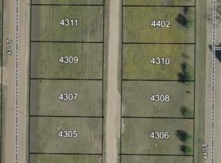 4404 44th St, Castor, AB T0C0X0