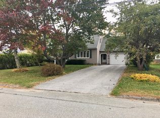 18 Alan A Dale Rd, Brewer, ME 04412