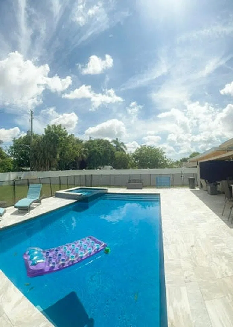 631 NW 39th Street, Oakland Park, FL 33309 — Photo 1