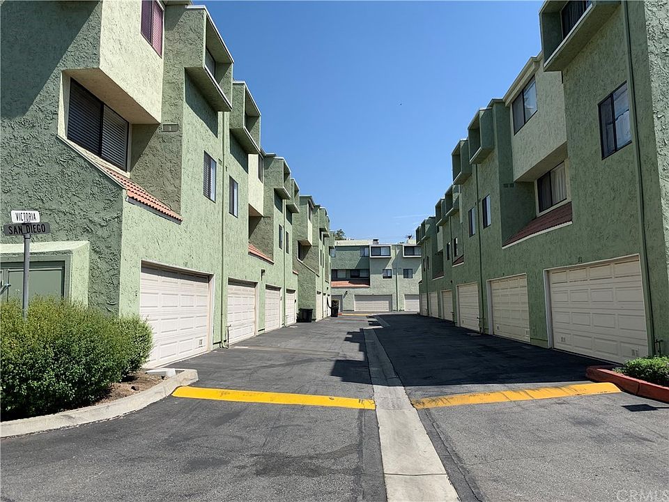 1st image of 1819 San Diego St #902