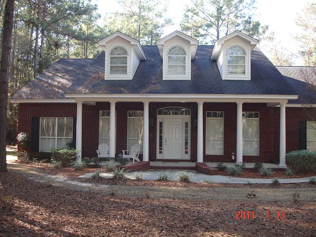 1st image of 211 Highland Dr