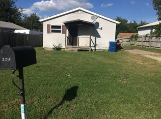 2215 W B St, Joplin, MO 64801