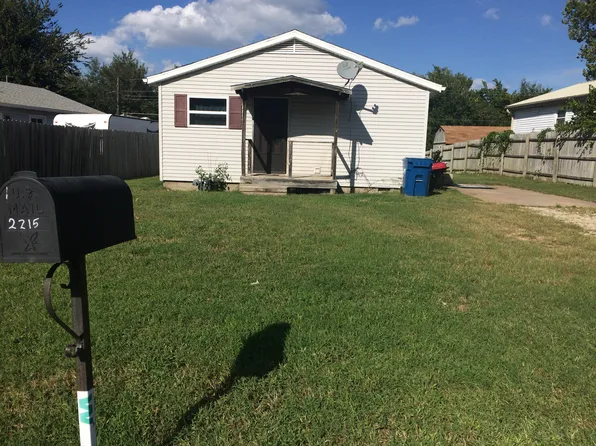 2215 W B St, Joplin, MO 64801