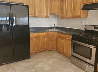 624 Grassmere Ter APT 2, Far Rockaway, NY 11691