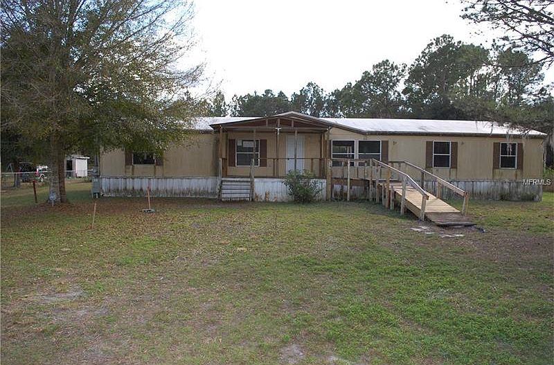 1st image of 33438 Betts Dr