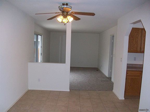 4th image of 1792 Walker Dr