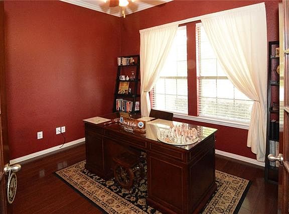 5th image of 6938 Belteau Ln
