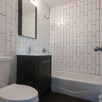 Rented by Nooklyn NYC LLC | media 45