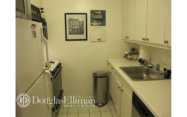 Rented by Douglas Elliman | media 12